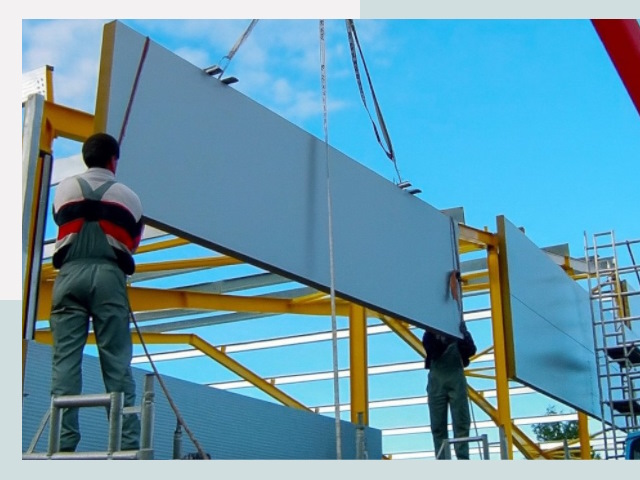 Монтаж сэндвич-панелей в Нерюнгри от 652 руб.